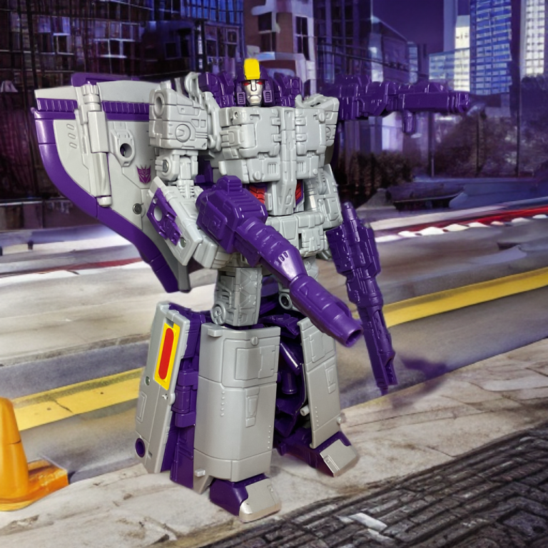 Astrotrain ready for battle